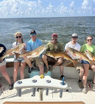 Caught some awesome Redfish with Amber & the crew