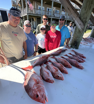 Exciting red fish haul using deep sea and drift fishing techniques in clear conditions!