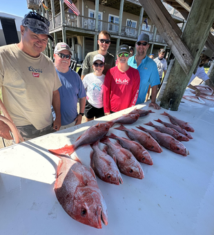 Nice red snapper haul using deep sea and drift fishing techniques!