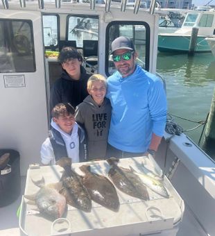 Chasing big fish along the shoreline, what a thrill.