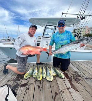 Loaded Mahi and Kingfish haul!