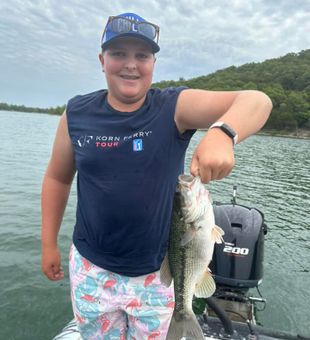 Lake Fishing Escapade Awaits Enthusiasts