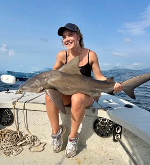 Bull shark landed in Riverview FL waters!