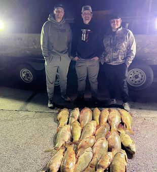 A Night Full of Carp in the Waters of Rio Grande!