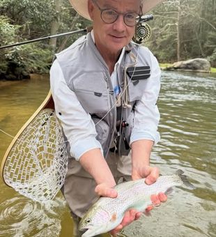 Escape the city and enjoy an action-packed trout fishing adventure on Lake Erie, just a short drive from Pittsburgh, Pennsylvania.