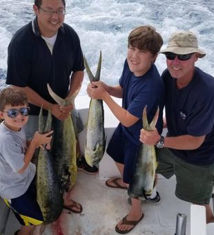 Group Fishing for Mahi Mahi, NC