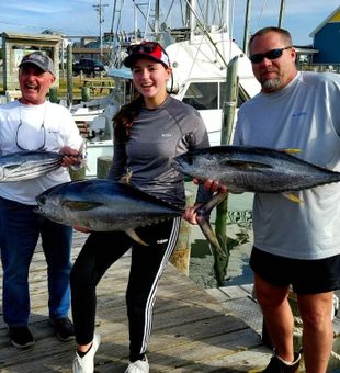 Fishing For Yellowfin Tuna in Hatteras, NC