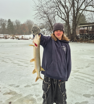 Massive Wisconsin Rapids northern pike through the ice!