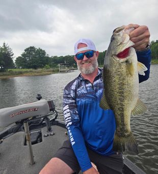 Nice bass from the waters of Alba TX!
