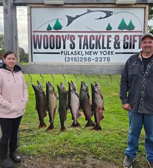 Book your next fishing adventure in Pulaski, NY, and experience the excitement of chasing salmon and trout in renowned New York fishing waters. Your next great catch could be waiting!