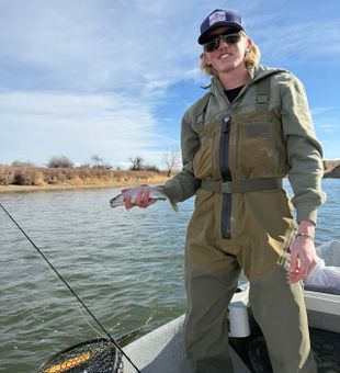 Private fly fishing guide in WY: perfect for beginners or pros.