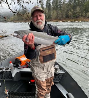 Peaceful fishing in Oregon streams