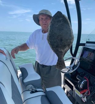 Carolina Beach inshore fishing offers exciting action for anglers of all skill levels, from first-timers to seasoned fishermen.