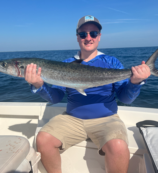 Huge King Mackerel reeled in while trolling with heavy tackle!