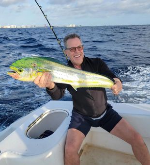 Mahi Mahi in Pompano Beach, FL