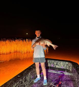 Exciting Night Bowfishing Louisiana