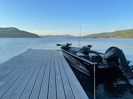 Adirondack Mountain & Stream Starcraft Boat image 0