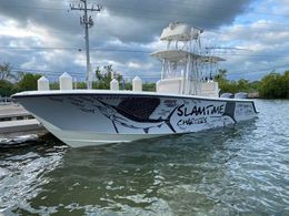 Slamtime Charters SeaVee Boat image 0