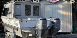 Cranberry Creek Lodge Hewescraft Alaskan Boat image 0