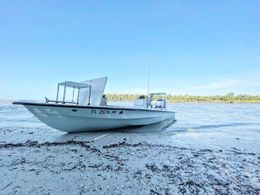 Native Son Charters Hell’s Bay Marquesa Boat image 0