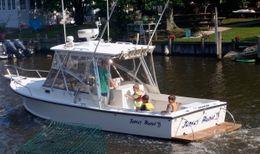 Jerzey Buoyz Sport Fishing Shamrock Boat image 0