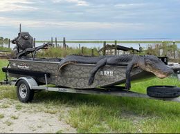 Williamson Outfitters Gatortail Boat image 0