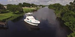 Ana Banana Fishing Company Hatteras Boat image 0