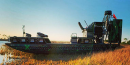 Extreme Bowfishing Long Beach Boat image 0