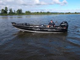 Dave Duwe's Guide Service Lund Pro-Guide 2075 boat image 0