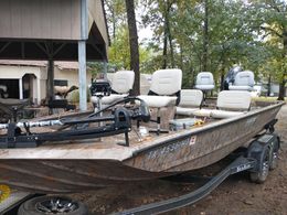Dblrcatfish & Crappie Seaark (Aluminum fishing) Boat image 0