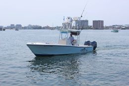 Charter Boat Malia Ann Mako (Center console) boat image 0