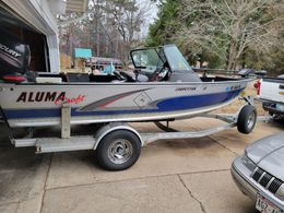 Team Walleye Guys Guide Service Alumacraft Boat image 0