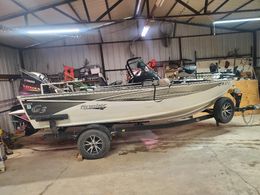 Tailchain Guide Services G3 boat image 0