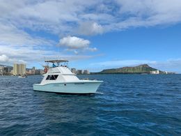 Waikiki Sportfishing Hatteras boat image 0