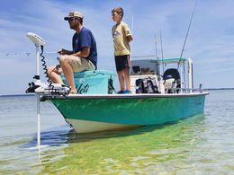 Fightin Bottom Charters Kenner boat image 0