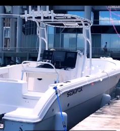 Island Service Rental Seafox Boat image 0