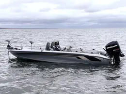 Lagoona Guide Service Ranger multispecies boat boat image 0