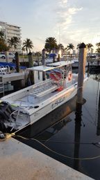 Aquahunter Dive And Fish Charter Ugly Boat Boat image 0
