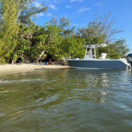 Kenzi Boats Sea Hunt Boat image 0
