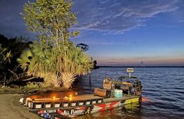 All Florida Bowfishing ProDrive Mud Boats Boat image 0