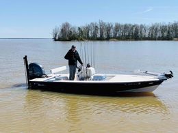 Lowcountry Angling Maverick (Flats boat boat image 0