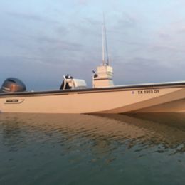 Island Guide Service Boston Whaler Outrage boat image 0