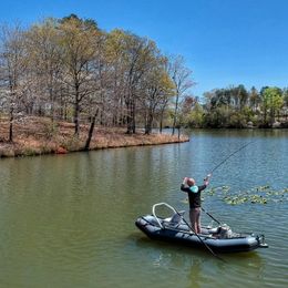 Dodson Fishing Company Raft boat image 0