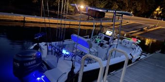 Set’N Hooks Guide Service Sea Hunt (Center console) Boat