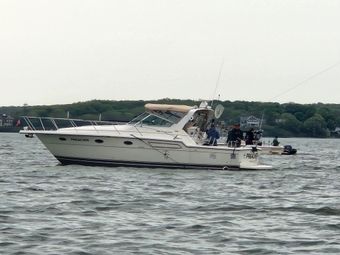 Captain Ken’s Wild Wings Tiara Yacht Boat