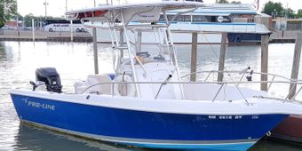 Stinky Pinky Fishing Charter Aqua Sport Boat