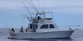 Vixen Sportfishing Uniflite Boat