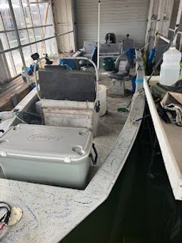 Hookin J Guide service Silver Dollar Boat