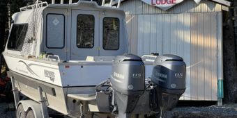 Cranberry Creek Lodge Hewescraft Alaskan Boat