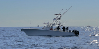 Shoot'em Sportfishing Charters Front Runner Boat